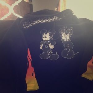 Small women’s Vans Hoodie